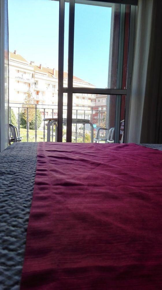 A Camelia 3*